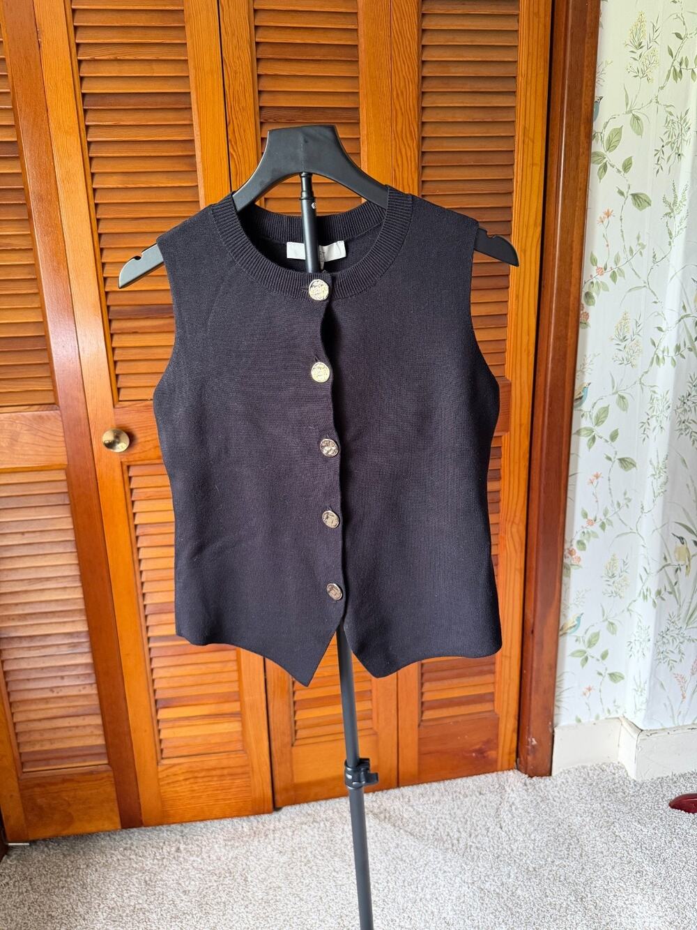NWT LOFT Black Gold Button Up Sweater Vest Sz XS